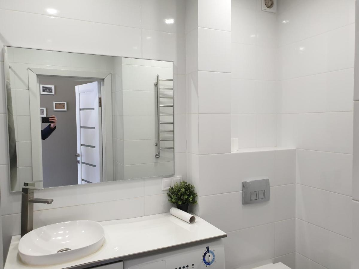 Best Apartment Shevchenka 80 Λβιβ Εξωτερικό φωτογραφία